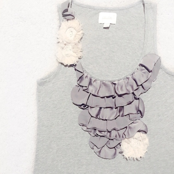 Anthropologie Sleevess Ruffle Tiered Gray Tank - Picture 2 of 3